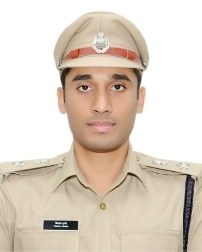 Vishal-Gunni-IPS-Officer